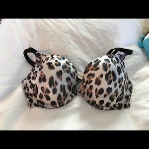 BNWT Victoria Secrets Bra
